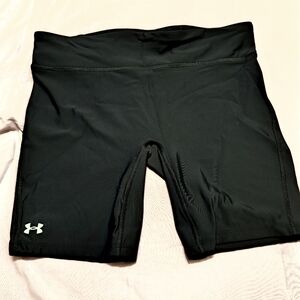 Women's UA compression shorts